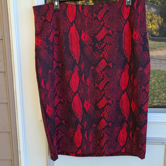 Worthington Dresses & Skirts - Red snakeskin skirt